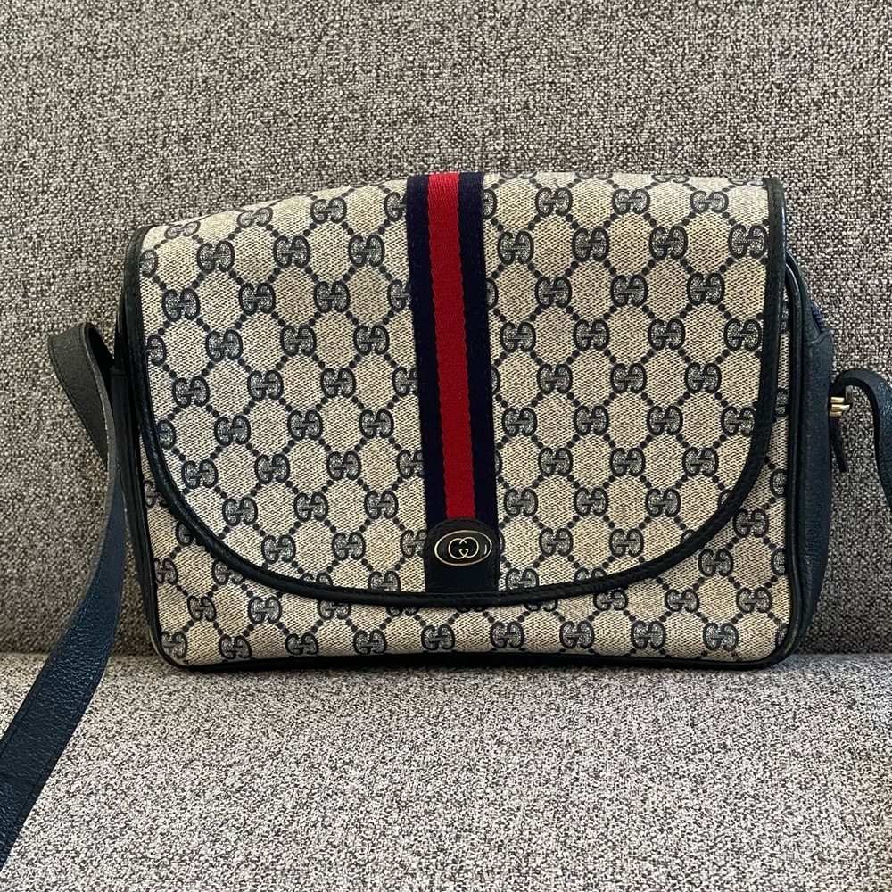 Authentic Gucci vintage bag